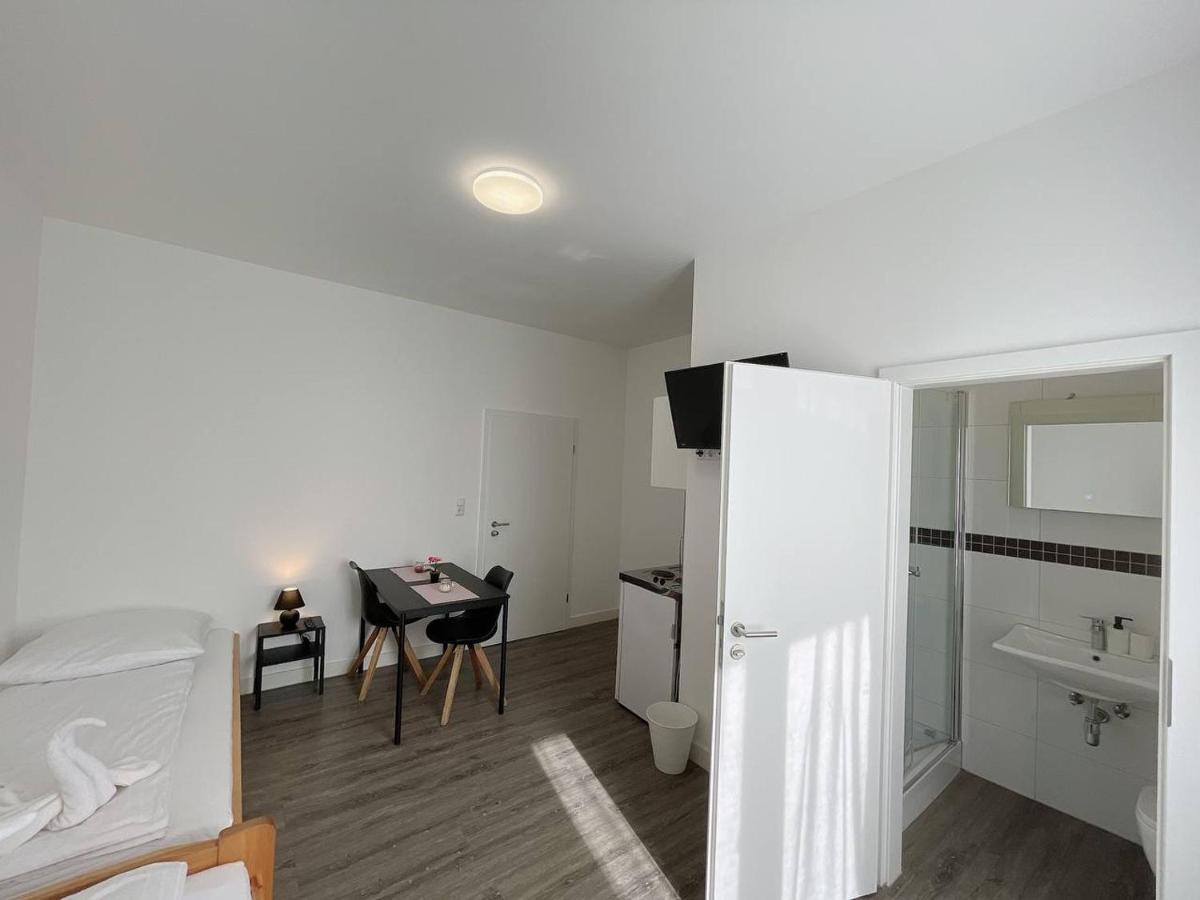 Comfortable Hostel In Wesseling Extérieur photo