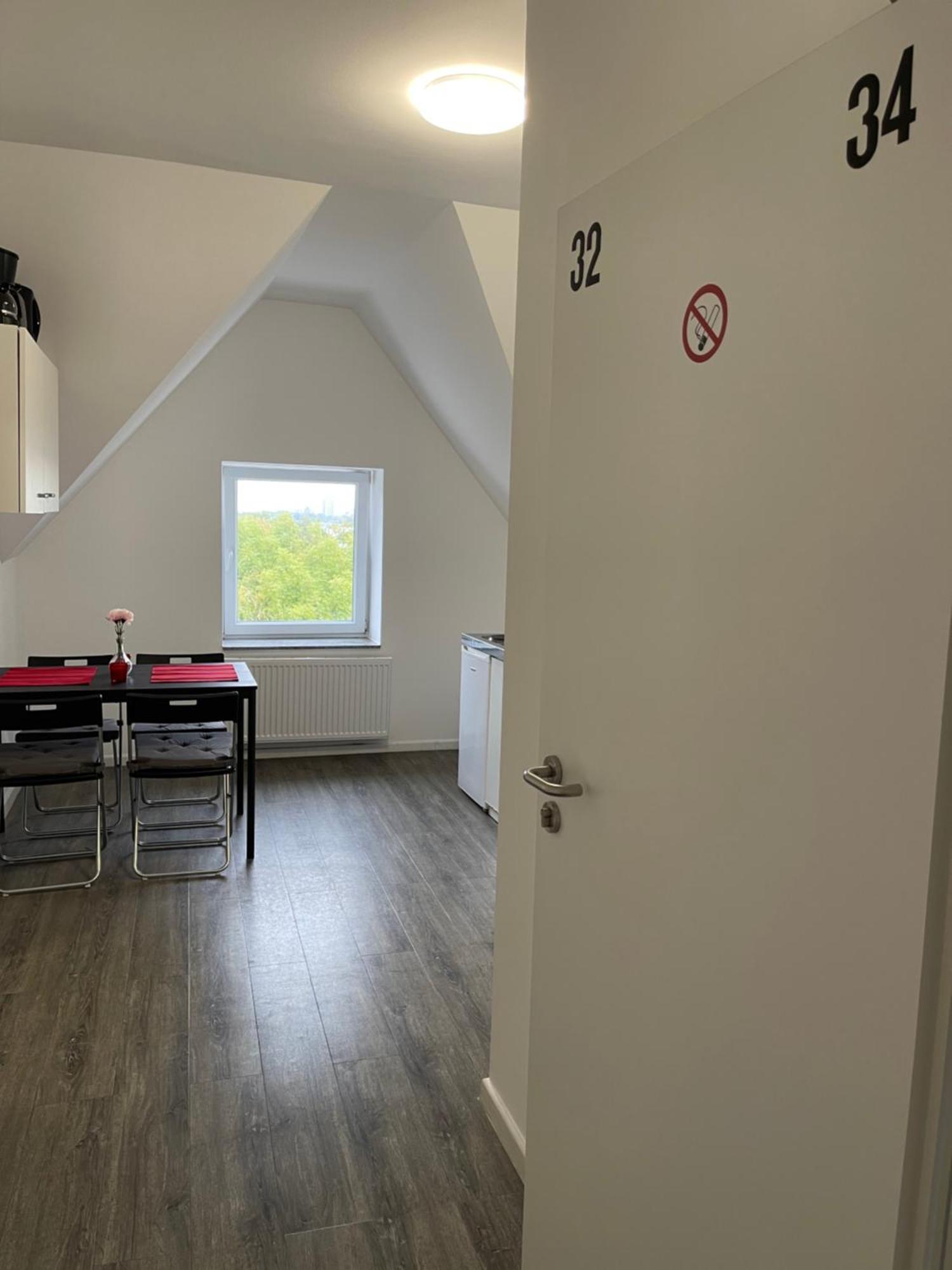 Comfortable Hostel In Wesseling Extérieur photo